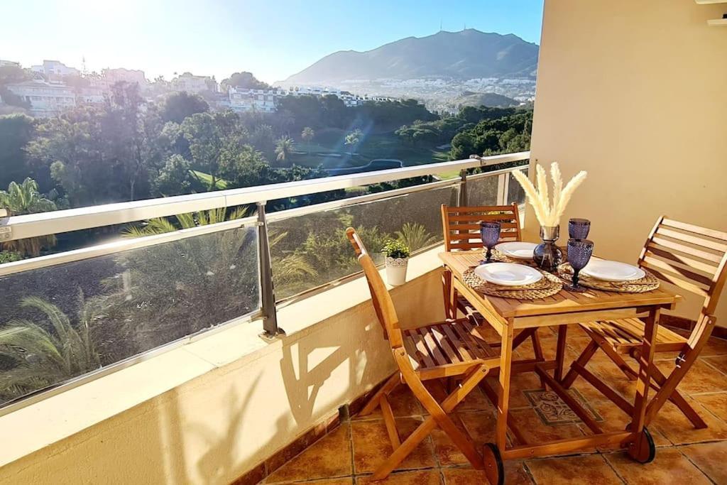 Soleado Apartamento Golf Y A 900 M De La Playa Benalmádena Buitenkant foto
